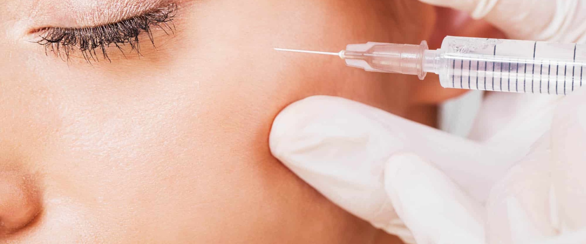 The Benefits and Risks of Filler Injections Under the Eyes